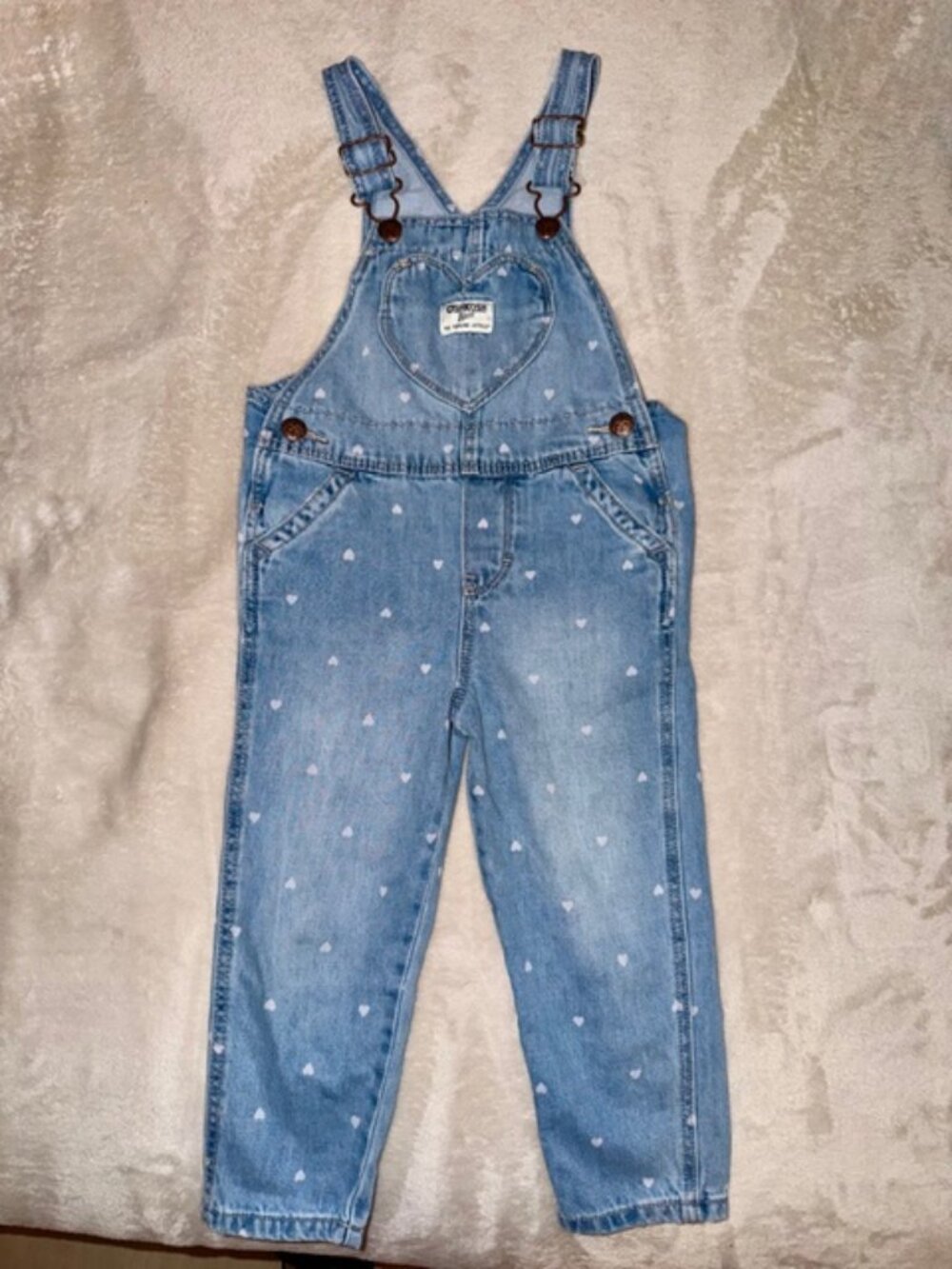 Oshkosh Girls Denim Overalls with pink hearts💌 Size 3T